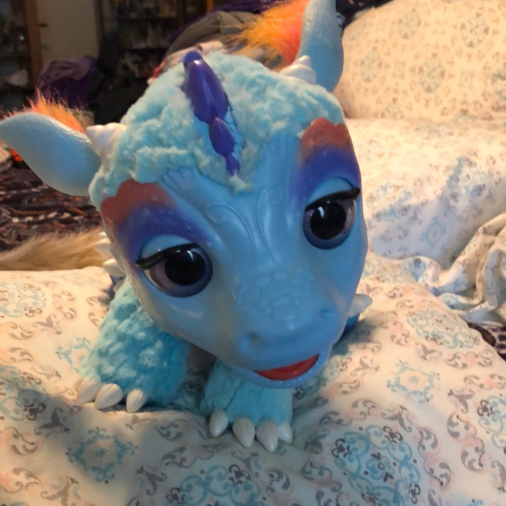 Fur real friend dragon